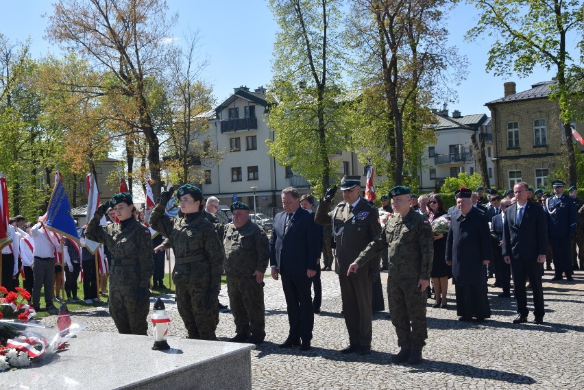 Oddano hołd poległym w czasie II Wojny Światowej. Obchody Dnia Zwycięstwa w Suwałkach 