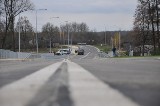 Nowy most i drogę w Skierniewicach otworzą po południu