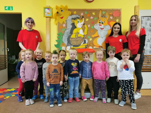 Uczniowie Zespołu Szkół Mechanicznych w Kielcach odwiedzi dzieci w Przedszkolu Samorządowym nr 5 w Kielcach.