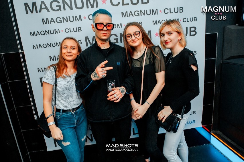 Tymek wystąpił w Magnum Club w Wachowie. Sala szalała przy jego przebojach! [DUŻO ZDJĘĆ]