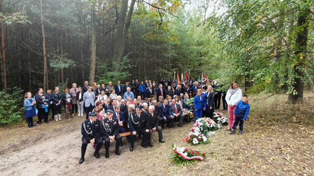 Uroczystości ku czci pomordowanych mieszkańców Kalisza w Białej Panieńskiej