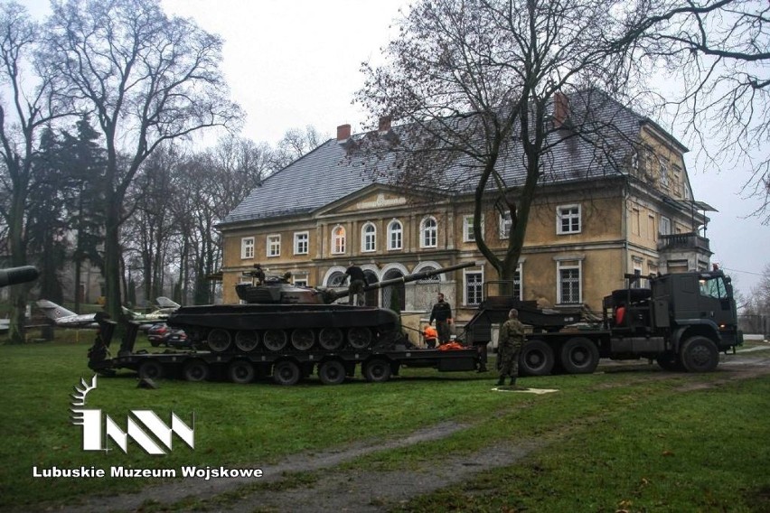 Lubuskie Muzeum Wojskowe w Drzonowie wzbogaciło się o nowy eksponat [zdjęcia]