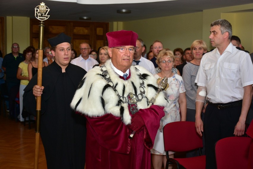 PWSZ Gniezno: zawodowcy zaczynają od studiów