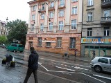 Trzech zamaskowanych mężczyzn napadło i okradło placówkę ING Banku Śląskiego w Gliwicach