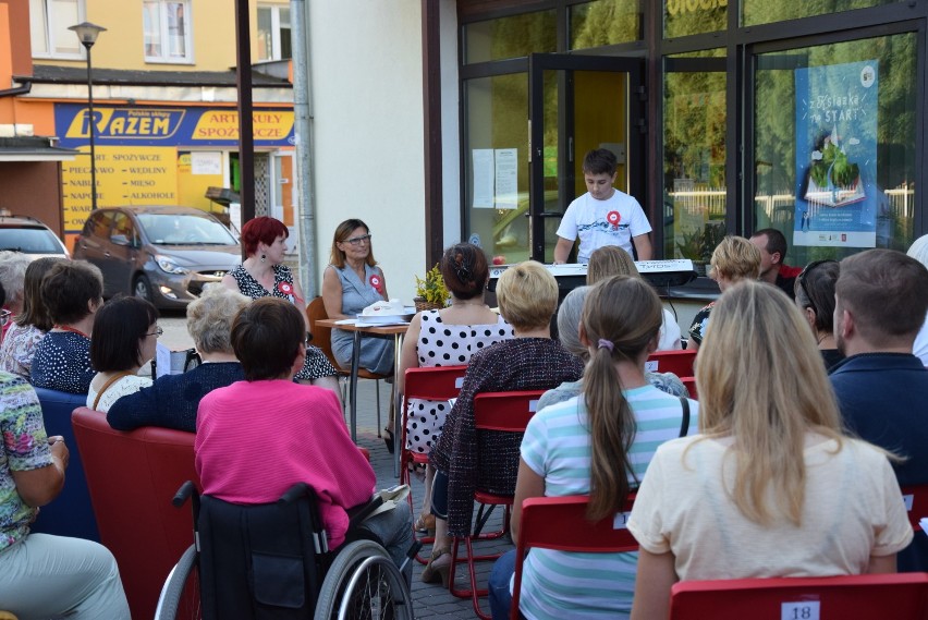 Mieszkańcy Kraśnika wzięli udział w akacji Narodowe Czytanie. Tegoroczną lekturą było "Przedwiośnie" (ZDJĘCIA/WIDEO)