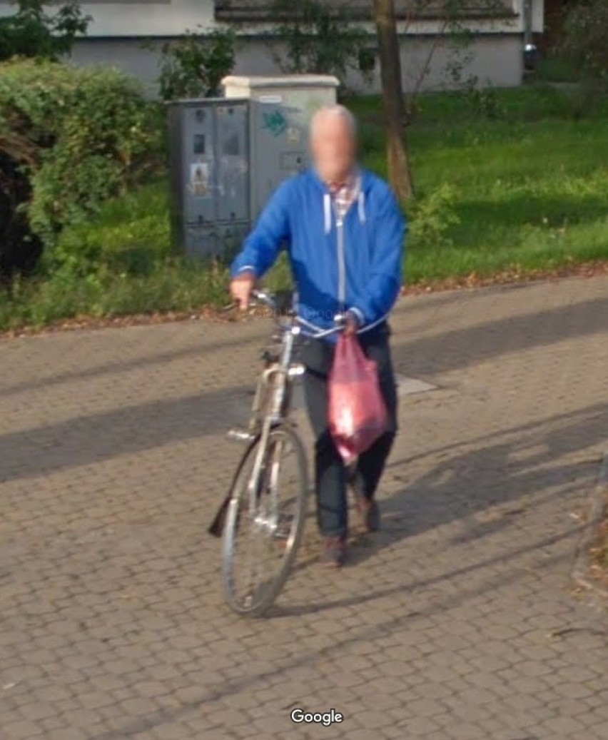 Moda po puławsku. Takie codzienne stylizacje uchwyciły kamery Google Street View w Puławach. Czy mieszkańcy znają się na modzie? Zobacz