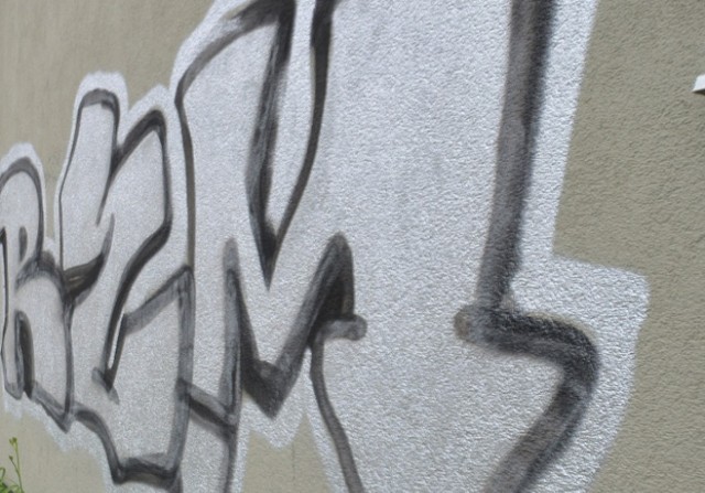 Bohomazy, z którymi mamy do czynienia na naszej linii, nie mają nic wspólnego z artystycznym graffiti - mówi  Tomasz Konopacki, rzecznik PKM.
 (zdjęcie ilustracyjne)