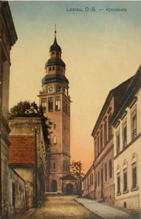 Wieża kościoła WNMP z 1912 roku.