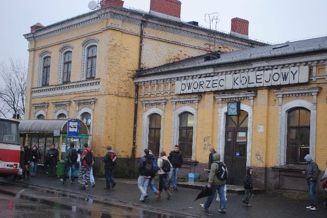 Obecnie dworzec jest antywizytówką Myszkowa.