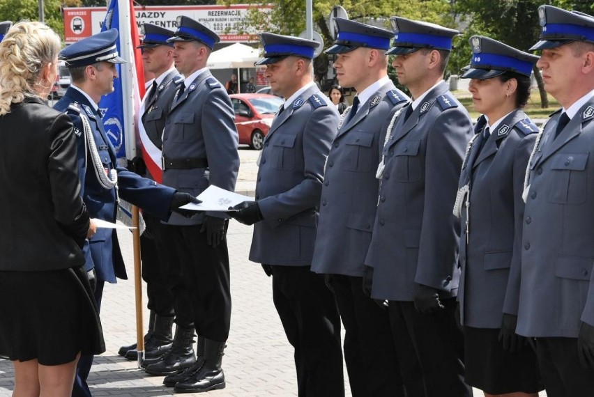 Święto 100-lecia Policji w Białej Podlaskiej: Odznaczenia i mianowania. Zobaczcie zdjęcia!