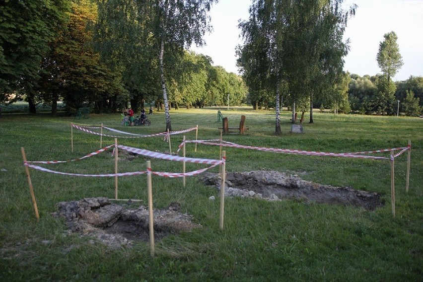 Staw Rzęsa Siemianowice: Wykopaliska archeologiczne na...