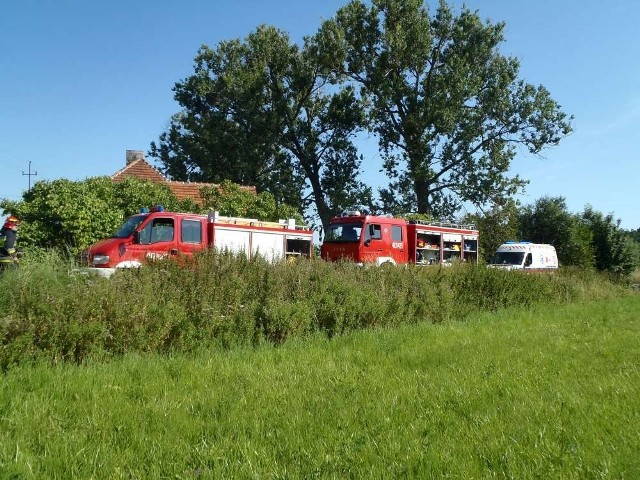 Wypadek w Milczu. Ciężarówka zderzyła się z pociągiem [ZDJĘCIA]