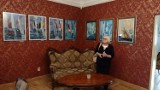 Wystawa w Zamku Krokowa. W zabytkowych wnętrzach zobaczymy obrazy Krystyny Buczkowskiej "Wiatrem malowane" | ZDJĘCIA