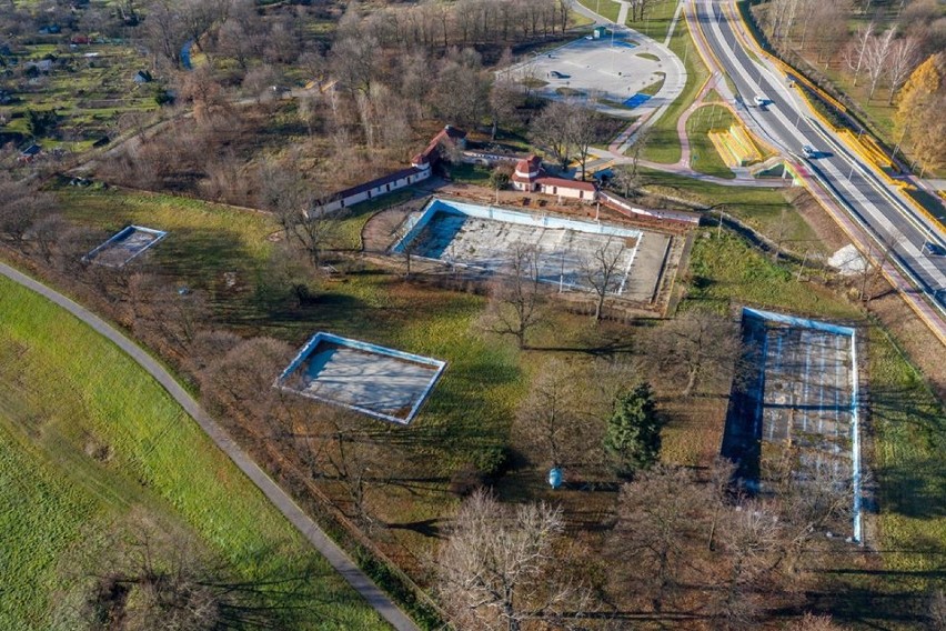 Firma Moris Polska rozpoczęła budowę Letniego Parku Wodnego...