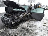 Wypadek na DK74 w Krasiku. Droga w kierunku Opoczno - Piotrków zablokowana. ZDJĘCIA