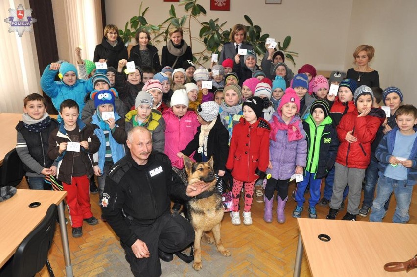 Dzieci ze Szkoły Podstawowej w Gościeradowie odwiedziły...