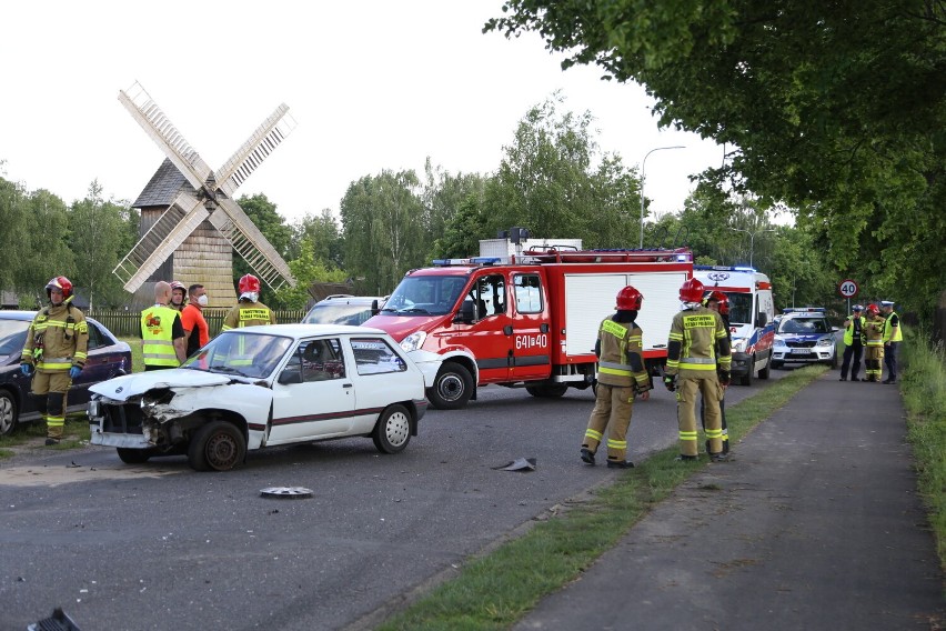 Niebezpieczne zdarzenie drogowe na ulicy Bohaterów Bielnika w Wolsztynie