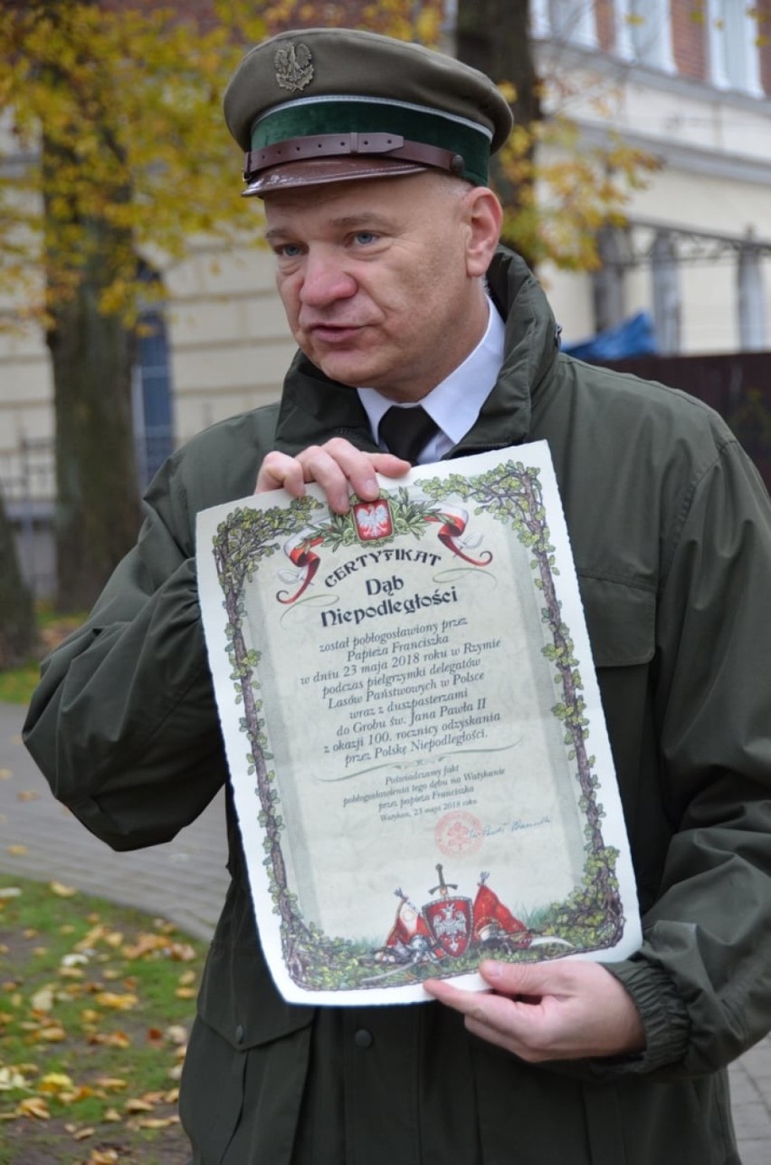 Symboliczne uroczystości Narodowego Dnia Niepodległości w Kartuzach (11.11.2020) 