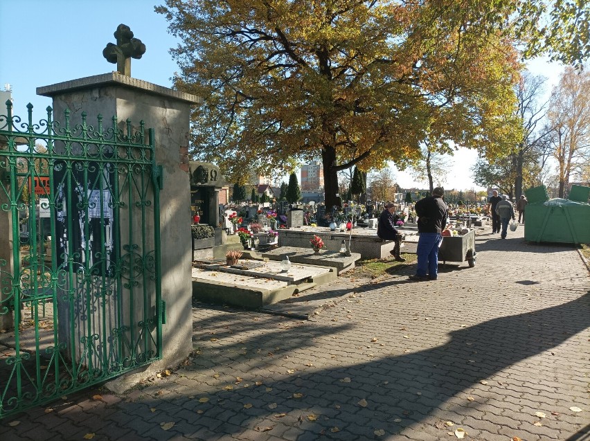 Cmentarz przy ulicy Mikołowskiej w Mysłowicach.