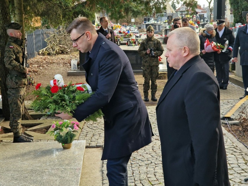 W Sandomierzu upamiętniono 82. rocznicę przekształcenia Związku Walki Zbrojnej w Armię Krajową
