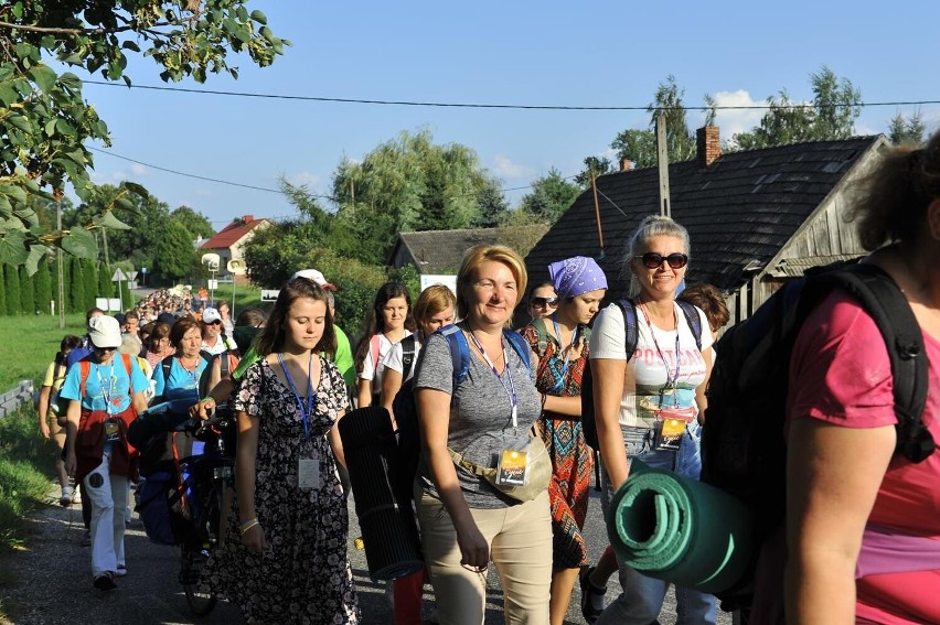 Wierni już po raz 40. udadzą się pieszo do Częstochowy. Wśród nich setki Sądeczan i mieszkańców Limanowszczyzny 
