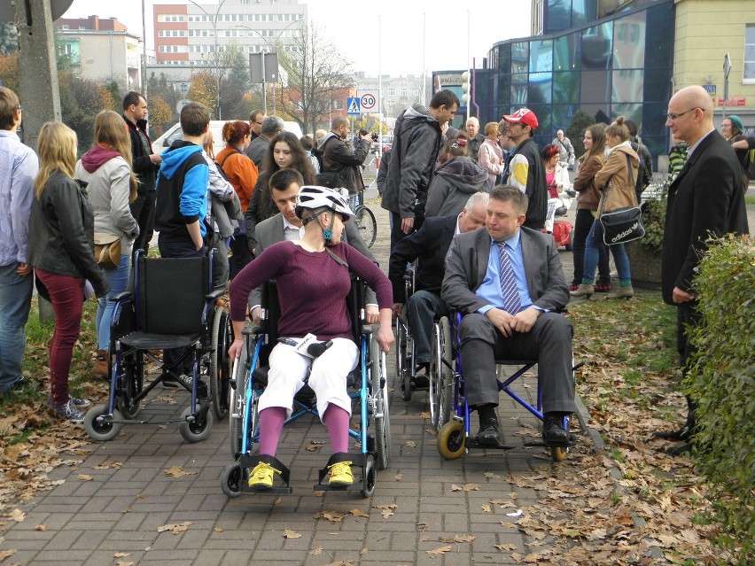 Na wózku. Zobacz świat z wózka inwalidzkiego [ZDJĘCIA]