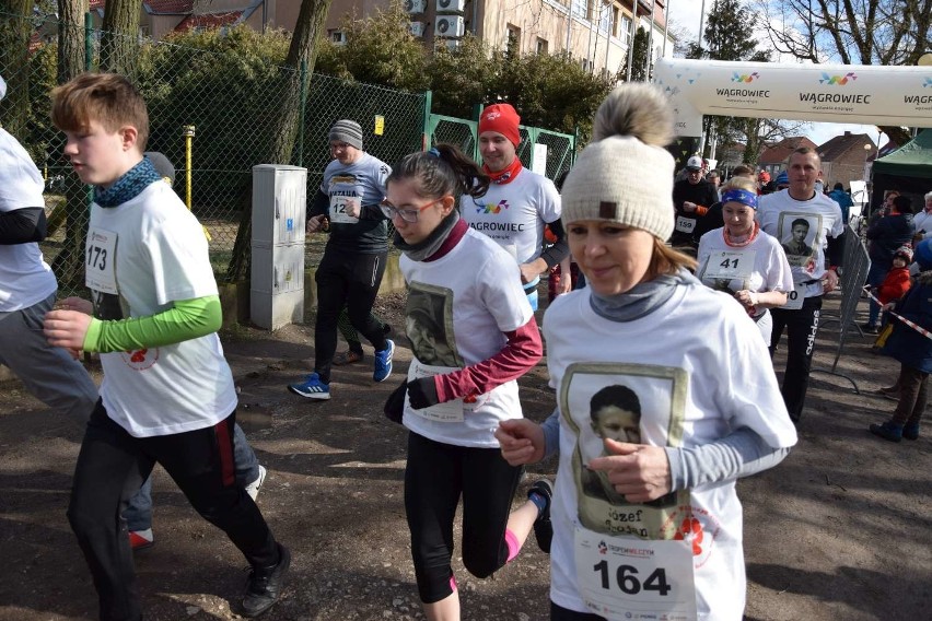 Bieg Tropem Wilczym odbył się w Wągrowcu. Udział w imprezie wzięło ponad 150 zawodników  [ZDJĘCIA]