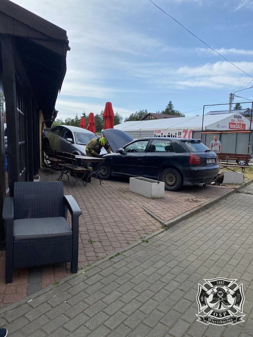 Wypadek w Białogórze: 13-latek chciał przeparkować auto
