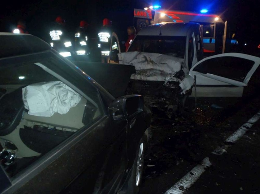 Wypadek w Bogdanowie: Tragiczna śmierć dwóch wągrowczan