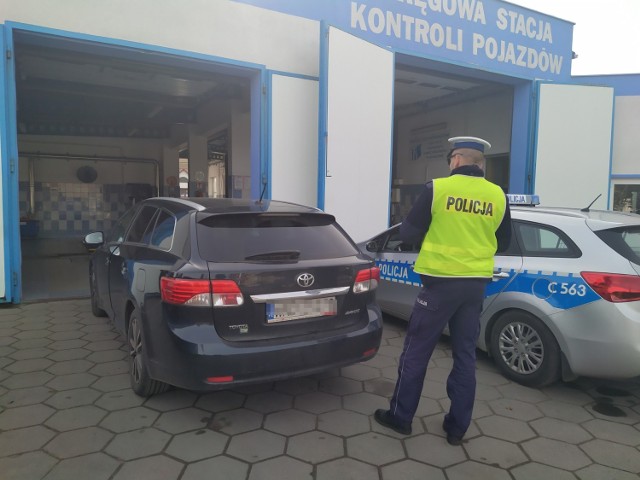 Tradycyjnie, przed 1 listopada, golubsko-dobrzyńscy policjanci oraz pracownicy stacji kontroli pojazdów, przeprowadzili akcję bezpłatnego sprawdzania stanu technicznego pojazdów