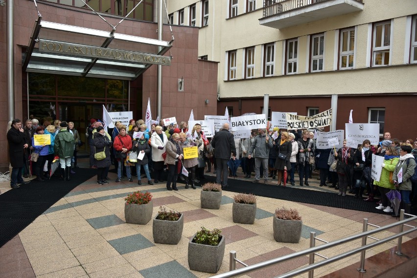 Protest nauczycieli  w Białymstoku [ZDJĘCIA]