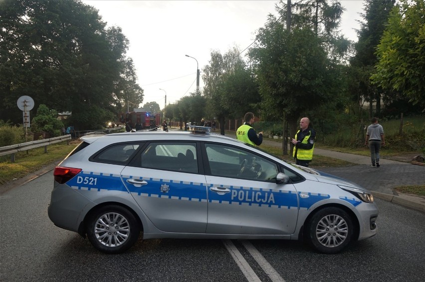 Kraśnik: Kierowca dostawczego iveco stracił panowanie nad autem i wjechał w barierkę ZDJĘCIA, WIDEO