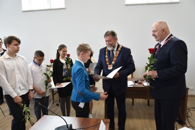 Inauguracyjna sesja I kadencji Młodzieżowej Rady Miejskiej w Kowalewie Pomorskim