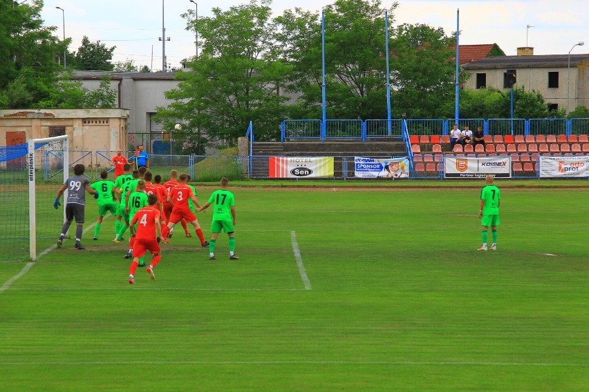 W sobotę (11.06) o godzinie 15:00 na Miejskim Stadionie w...