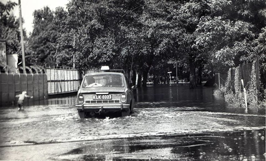 Powódź w Pleszewie w 1985 roku. Po trzech dniach ulewnych...