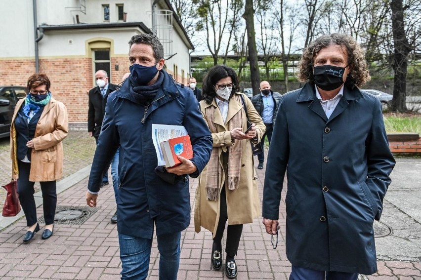 Rafał Trzaskowski na konferencji z pomorskimi samorządowcami...