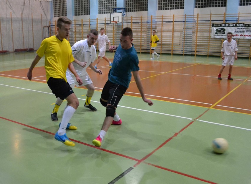 Żuławska Halowa Liga Piłki Nożnej: Neptun - PKS Elbląg 15:4