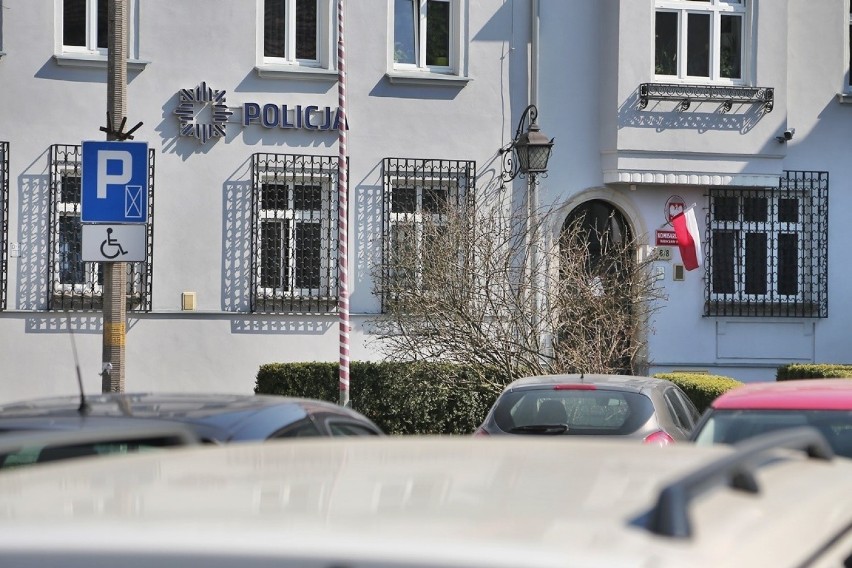 Komisariat policji Wrocław Psie Pole jest dezynfekowany
