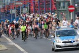 Rzeka rowerów przejechała przez Poznań. Dzień po Tour de Pologne ruszył rodzinny rajd rowerowy. Zobacz zdjęcia