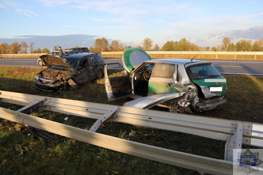 Wypadek na autostradzie A1. 37-latka trafiła do szpitala