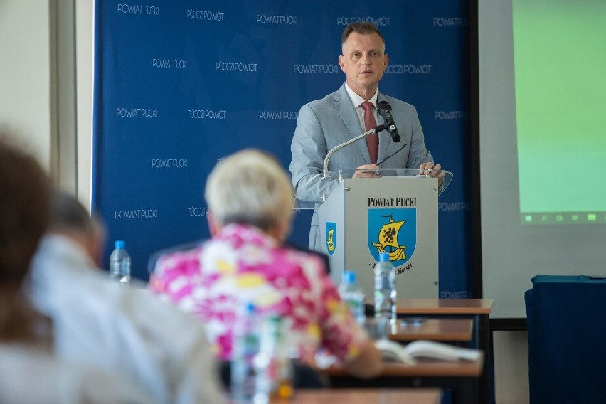 Szpital Pucki i zmiany: - Nie możemy tracić czasu na czekanie, dlatego działamy według planu - mówi starosta Jarosław Białk