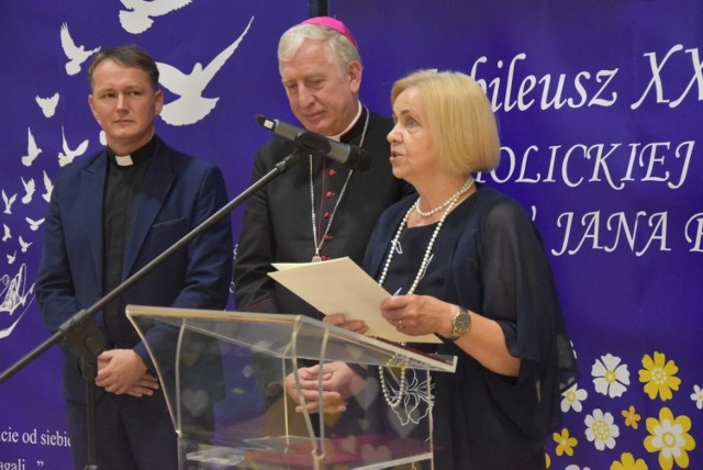 3 października w Katolickiej Szkole Podstawowej im. św. Jana Pawła II odbyła się uroczysta gala z okazji 25-lecia placówki z udziałem Ryszarda Kasyny, biskupa diecezjalnego diecezji pelplińskiej.