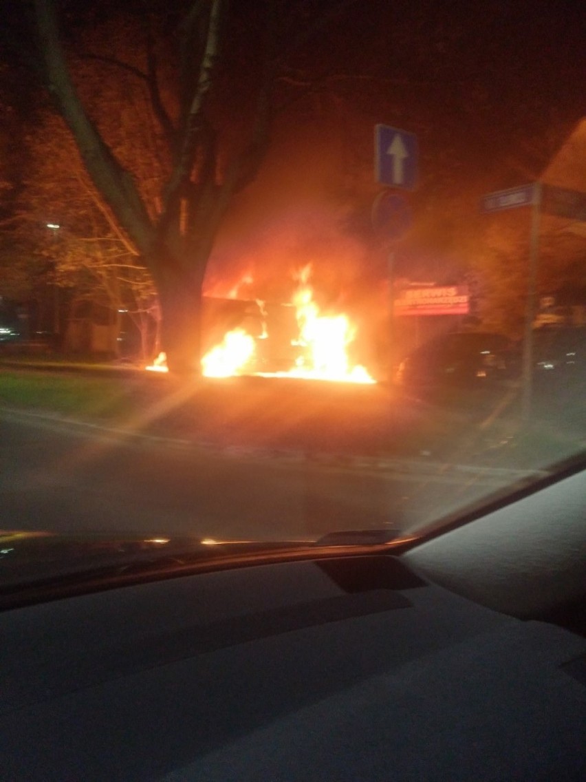 Pożar busa w Szczecinie.