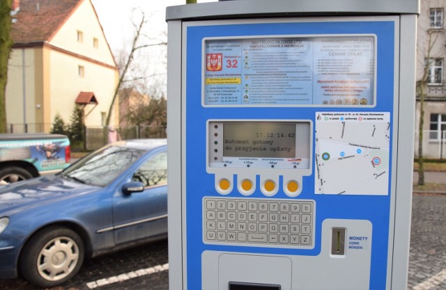 Autorzy listu apelują m. in. o czasową rezygnację z poboru opłat parkingowych