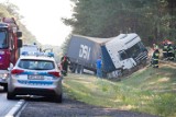 Śmiertelny wypadek pod Bydgoszczą. Motocyklista zderzył się z TIR-em [zdjęcia]