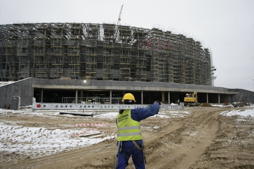 Stadion PGE Arena w Gdańsku już bursztynowy