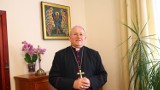 Biskup ełcki ks. Jerzy Mazur udzielił dyspensy od obowiązku niedzielnego uczestnictwa we mszy świętej. Do odwołania