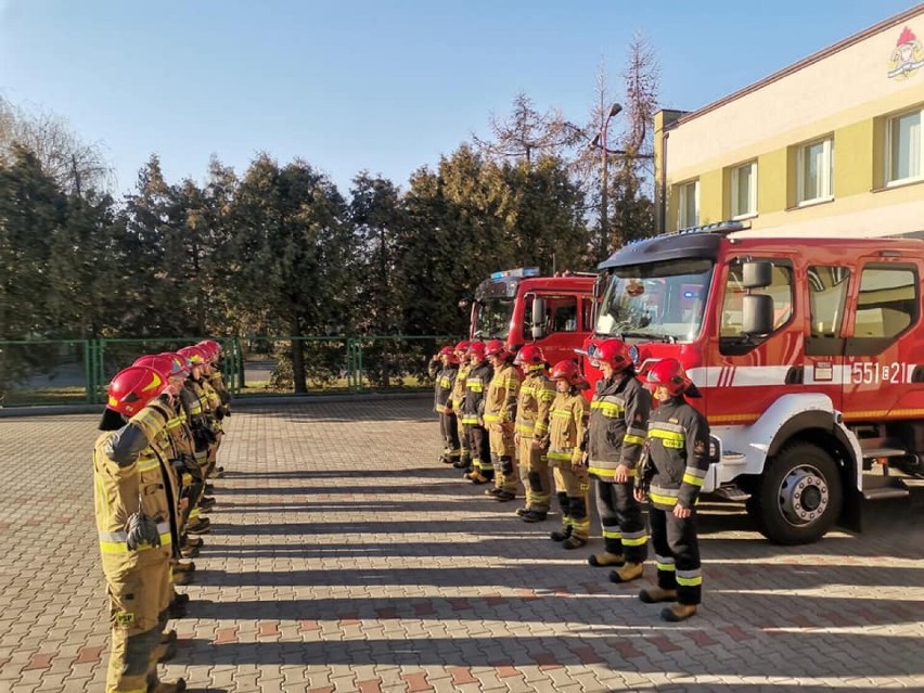 Strażacy upamiętnili minutą ciszy poległych kolegów z Ukrainy