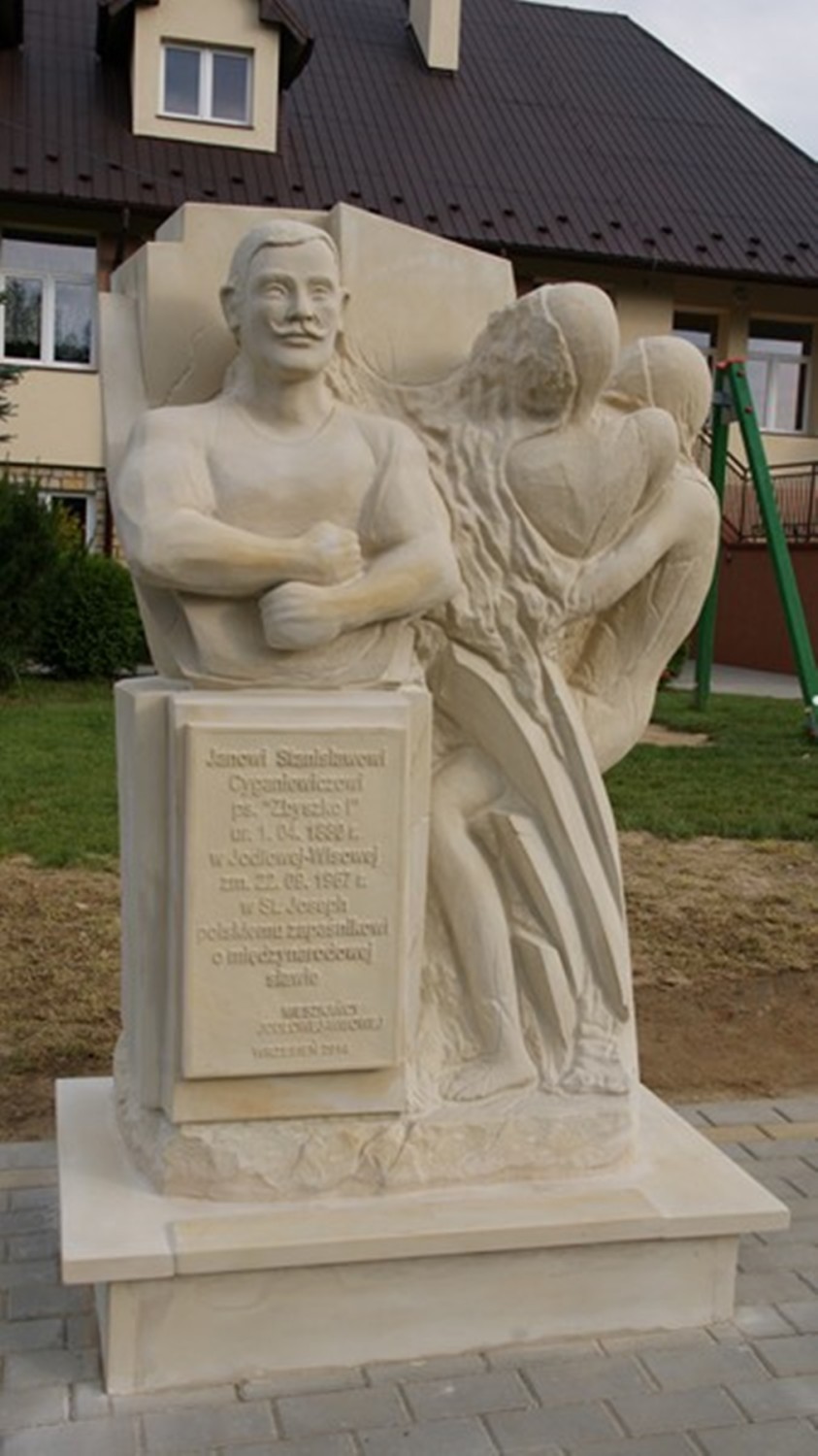 Pomnik Cyganiewicza w Jodłowej