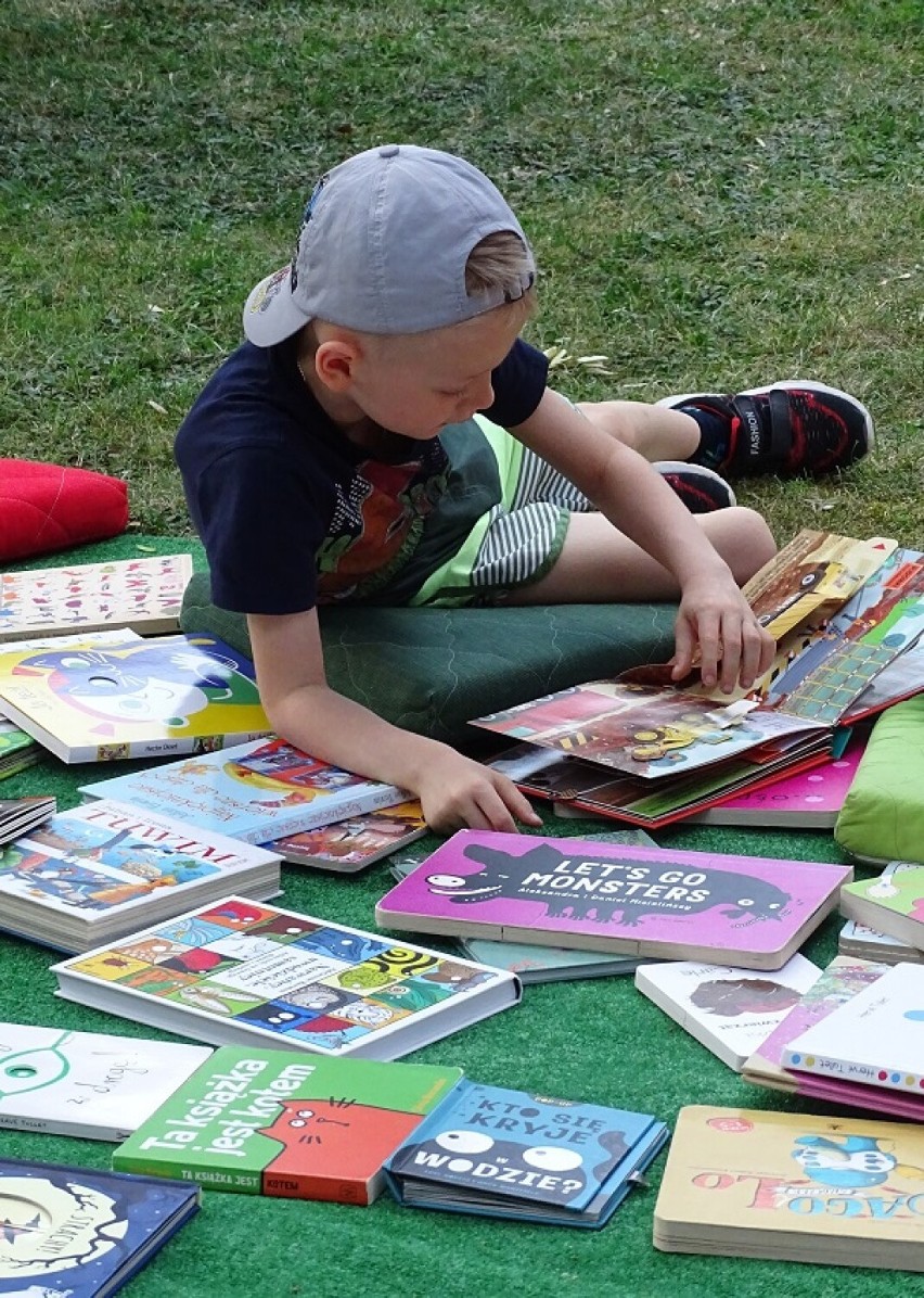 Rodzinne warsztaty w jasielskiej bibliotece. Przebojem „Ptasie radio” Juliana Tuwima